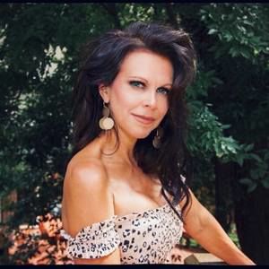 Meet your Posher, Staci